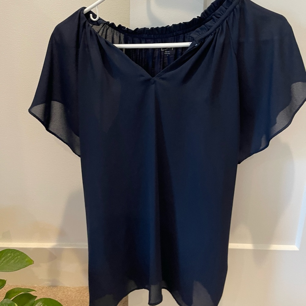 Women’s navy blue size Small top -Loft Outlet